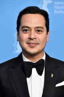 John Lloyd Cruz como: Napoleon "Leon" Riego