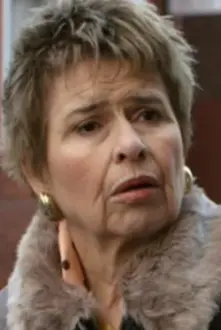 Brigit Forsyth como: Thelma