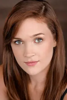 Megan Elizabeth Barker como: Rachel Collins