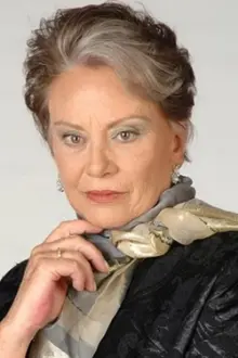 Saby Kamalich como: María