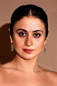 Rasika Dugal como: Amrita Mathur