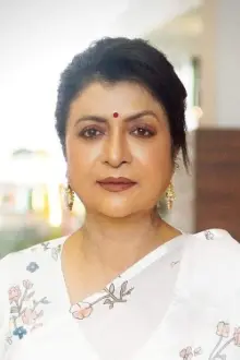 Debashree Roy como: Sarala