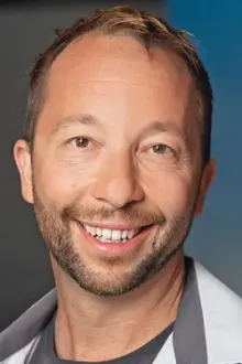 DJ BoBo como: self