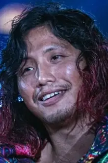 Hiromu Takahashi como: Ele mesmo