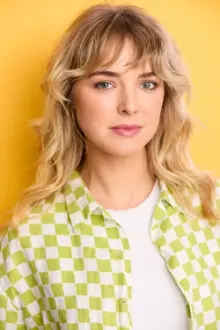 Ellie Gall como: Hannah Becker