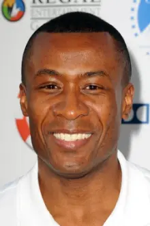 Sean Blakemore como: Richard