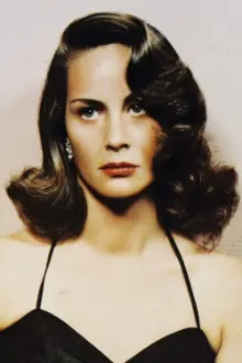 Alida Valli como: Adriana Rosé