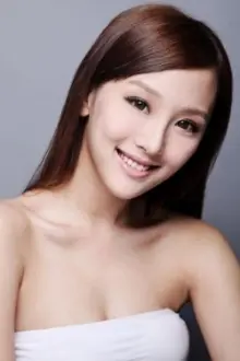 Dada Chan como: Ebby Lau