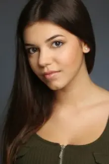 Paula Gallego como: Marta