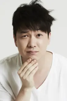 Lee Min-woong como: Tae-jun