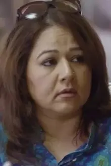 Ayesha Raza Mishra como: 