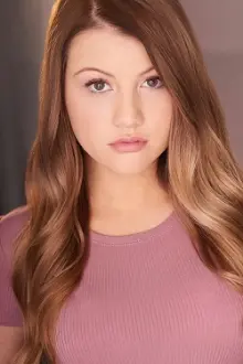 Brooke Sorenson como: Trish