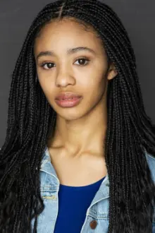 Troy Leigh-Anne Johnson como: Emma