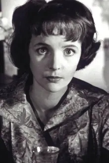 Édith Scob como: Jacqueline Favraux