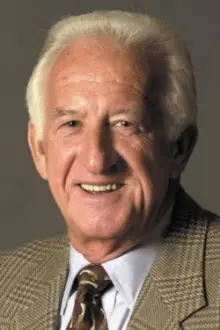 Bob Uecker como: George Owens