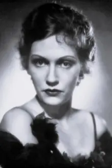 Hilde Weissner como: Gräfin St. Croix