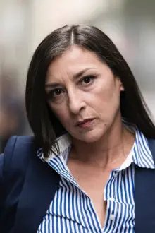 Mariola Fuentes como: Rossi de la Vega