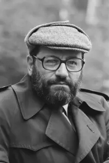 Umberto Eco como: 