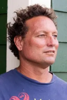 David H. Kalama Jr. como: Dave Kalama