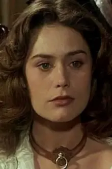 Corinne Cléry como: Leone