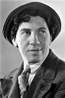 Chico Marx como: Chicolini