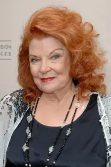 Darlene Conley como: Mombi (voice)