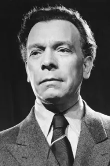 Ewald Balser como: Dr. Eötvös