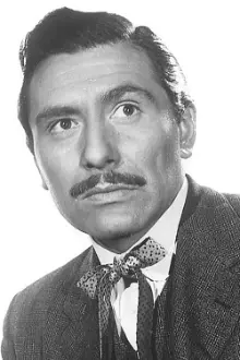 Rico Alaniz como: Sgt. Luis Murillo