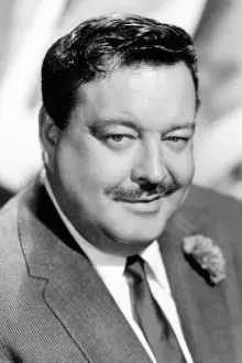 Jackie Gleason como: 