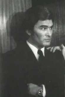 Daniel Martín como: Professor Daniel del Valle
