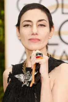 Ronit Elkabetz como: Pnina