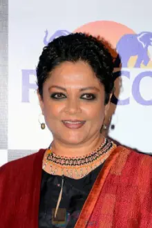 Tanvi Azmi como: Kamla Pandey
