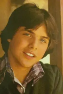 Clark Brandon como: Auggie