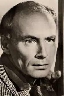 Hannjo Hasse como: Eichmann