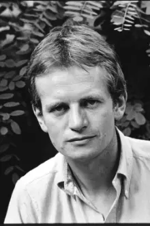 Bruce Chatwin como: Self (archive footage)