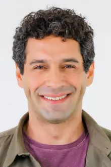 João Baldasserini como: Hugo