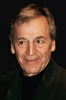 Costa-Gavras como: 