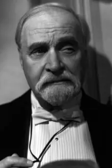 Albert Bassermann como: Dr. Hallers