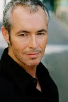 William Snow como: Lord John Roxton