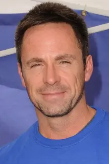 William deVry como: Ned Malone