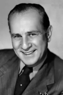 Bud Abbott como: Chick Young