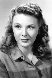 Evelyn Ankers como: Alice Munro