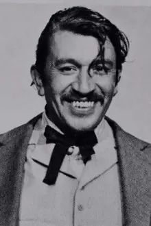 Alfonso Bedoya como: (as Alfonso 'Indio' Bedoya)