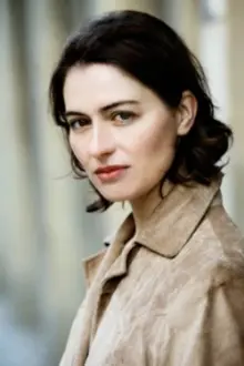 Esther Zimmering como: Franka