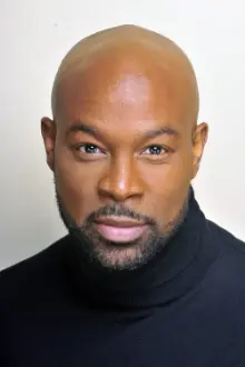 Darrin Henson como: Derrick