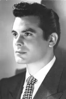 Fernando Casanova como: Pedro Gandía