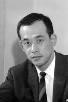 Shigeru Kōyama como: Nakayama