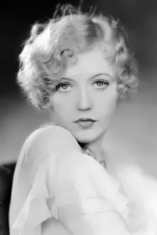 Marion Davies como: Self (archival footage)