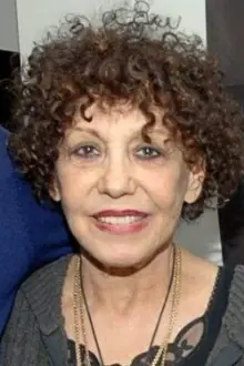 Liliane Rovère como: Aunt Simone