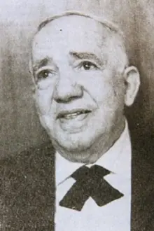 Joaquín Roa como: Don Candido